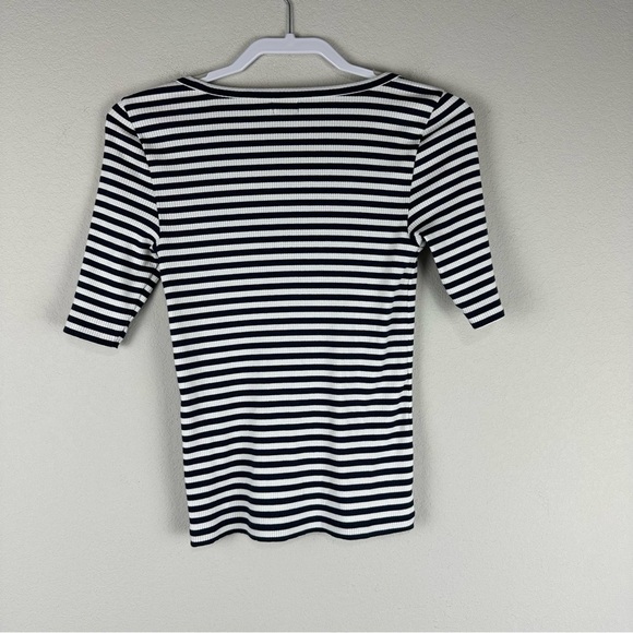 Faherty Women’s Dark Blue White Stripe Freestyle Knit Tee Size Small - Picture 2 of 5